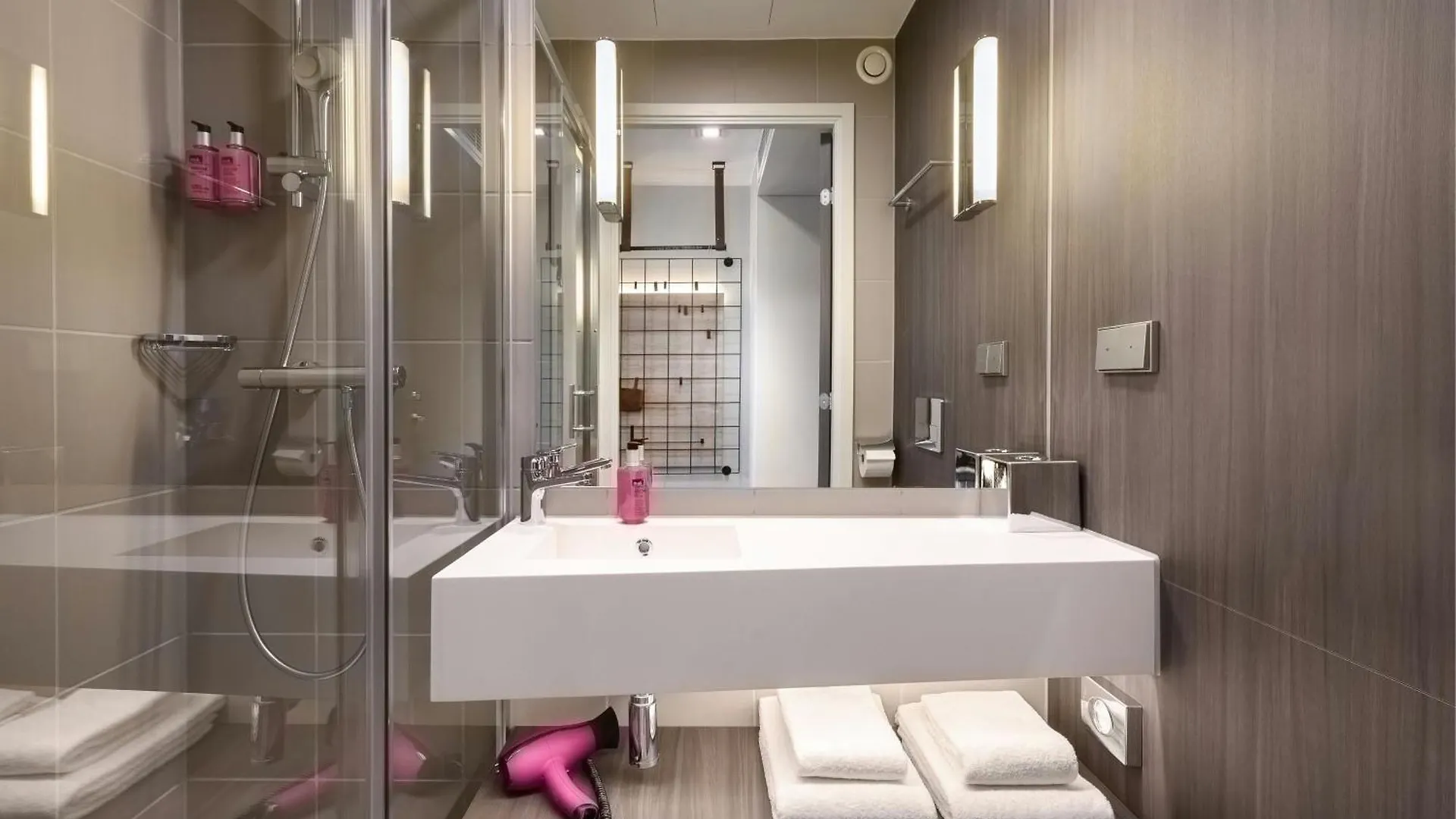 Hotel Moxy Stuttgart Feuerbach